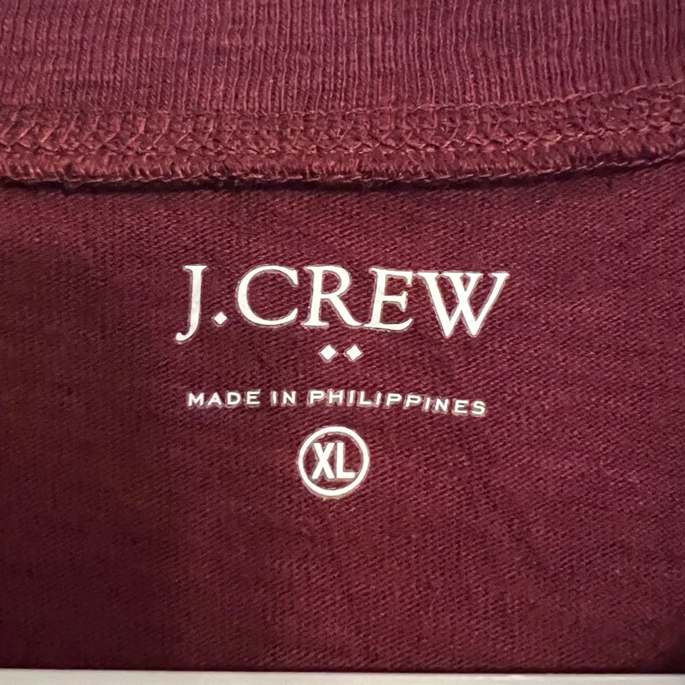 J.Crew three button long sleeve‎ T-shirt size XL